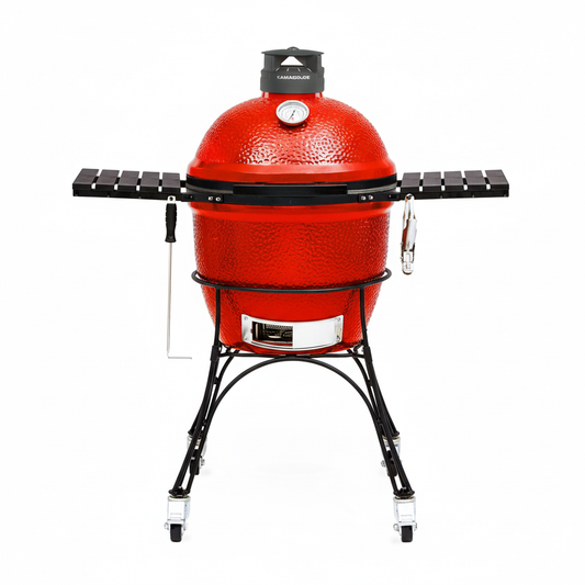 Asador tipo kamado cerámico rojo con termómetro y mesas laterales para parrilla y bbq