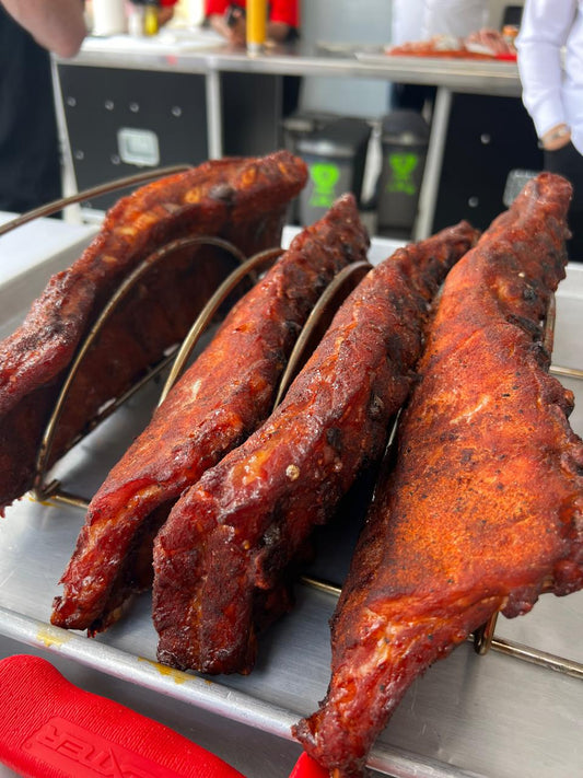 Cómo Ahumar Costillas de Cerdo | Guía Completa - Parrilleros Aficionados